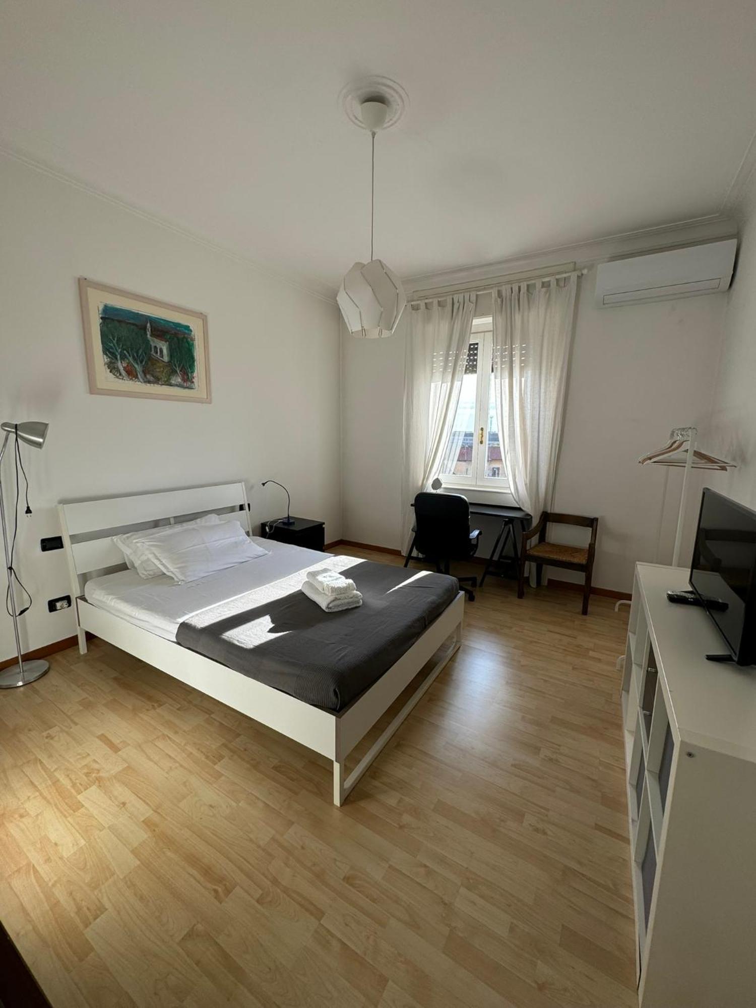 Ferienwohnung Trilocale Con Due Balconi A Isola Porta Nuova Mailand Exterior foto